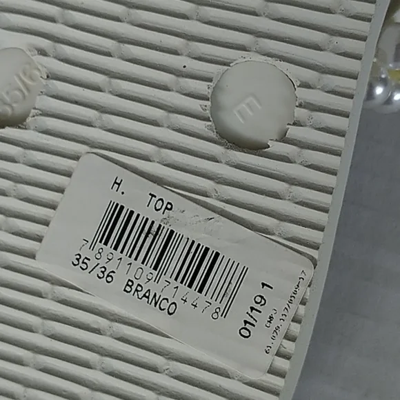 Havaianas White, Yellow & Silver  Pearls and Beaded Flowers Flip Flops 35/36 - Picture 8 of 9